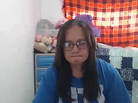 Snapshot of Kinkybela2025 chatting on November 15, 11:10 pm Kinkybela2025 online show from November 15, 11:10 pm