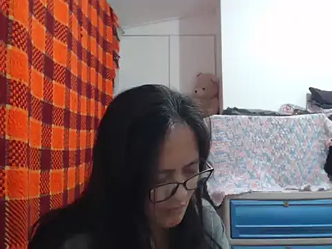 Snapshot of Kinkybela2025 chatting on January 10, 10:25 pm Kinkybela2025 online show from January 10, 10:25 pm