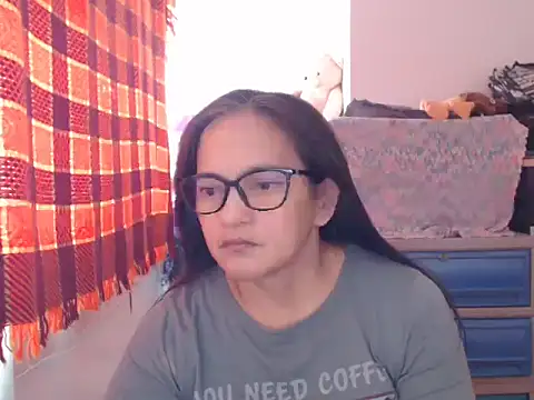 Snapshot of Kinkybela2025 chatting on February 3, 3:26 am Kinkybela2025 online show from February 3, 3:26 am