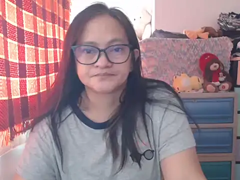 Snapshot of Kinkybela2025 chatting on February 16, 12:51 am Kinkybela2025 online show from February 16, 12:51 am