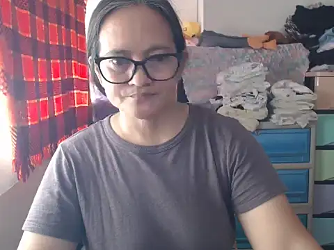 Snapshot of Kinkybela2025 chatting on March 2, 1:19 am Kinkybela2025 online show from March 2, 1:19 am