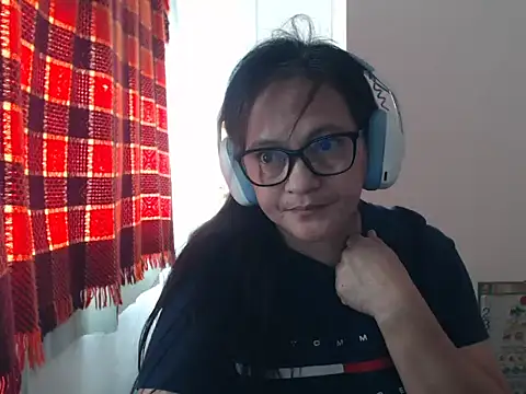 Snapshot of Kinkybela2025 chatting on July 27, 11:56 pm Kinkybela2025 online show from July 27, 11:56 pm