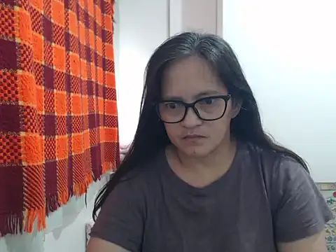 Snapshot of Kinkybela2025 chatting on August 6, 10:55 pm Kinkybela2025 online show from August 6, 10:55 pm