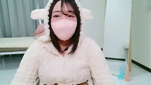 yui chan00 online show from April 8, 6:57 am