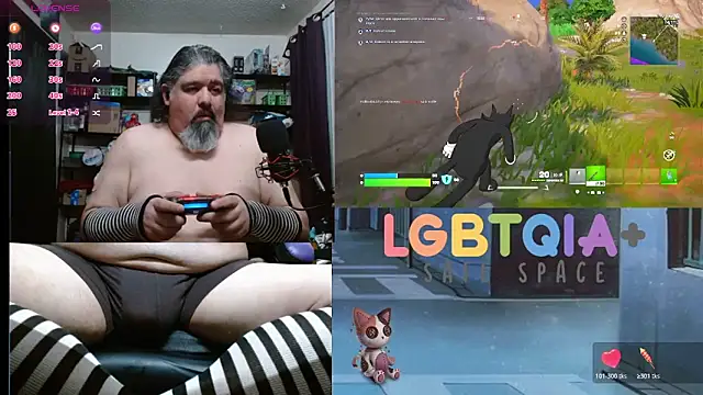 geekycastillo online show from December 2, 4:29 am