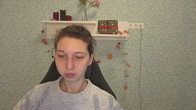 CuteEllii online show from December 20, 5:14 am