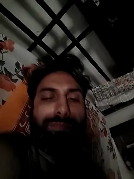 Snapshot of shail1987 chatting on May 8, 2:39 am shail1987 online show from May 8, 2:39 am