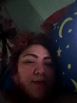 H2ooowIzee22 online show from October 21, 11:44 am