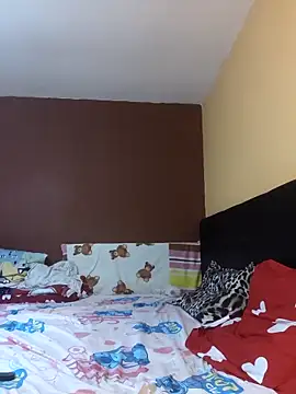 Snapshot of anays_dirtyshow chatting on April 10, 10:42 am anays dirtyshow online show from April 10, 10:42 am