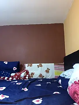 Snapshot of anays_dirtyshow chatting on April 13, 9:48 am anays dirtyshow online show from April 13, 9:48 am