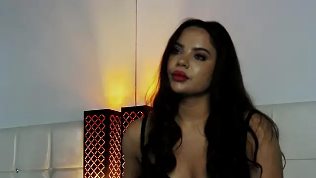 Snapshot of KarinaSparks chatting on November 1, 6:48 am KarinaSparks online show from November 1, 6:48 am