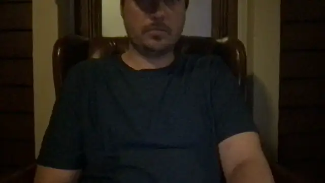 Snapshot of ArtsyCocksy chatting on June 7, 8:51 am ArtsyCocksy online show from June 7, 8:51 am