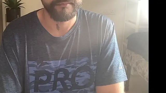 MakeMeAwareAah online show from December 14, 9:36 am