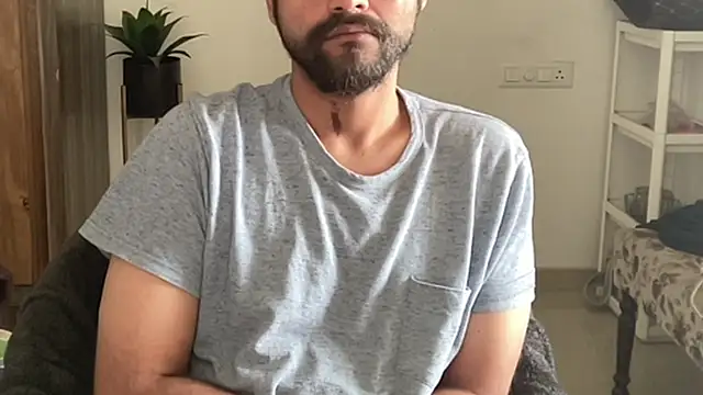 MakeMeAwareAah online show from December 21, 4:08 am