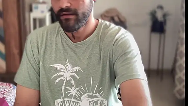 MakeMeAwareAah online show from January 9, 6:49 am