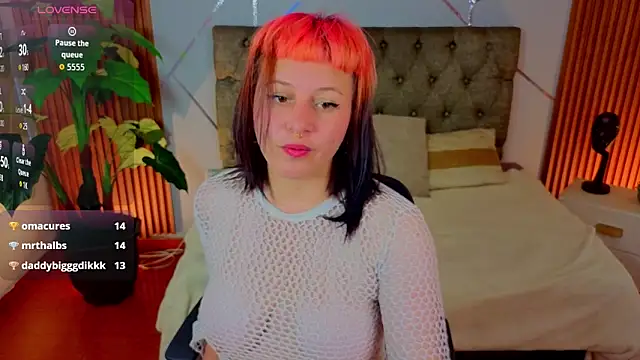 camilaa lux online show from February 25, 1:54 pm