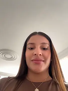Snapshot of Talia_Bonet chatting on May 5, 1:41 pm Talia Bonet online show from May 5, 1:41 pm