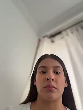 Snapshot of Talia_Bonet chatting on June 22, 3:31 pm Talia Bonet online show from June 22, 3:31 pm