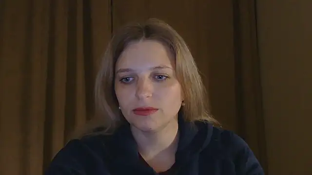 ElisSky301 online show from May 2, 7:30 pm