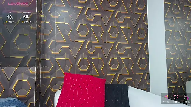 Snapshot of ashely_7 chatting on October 29, 5:14 pm ashely 7 online show from October 29, 5:14 pm