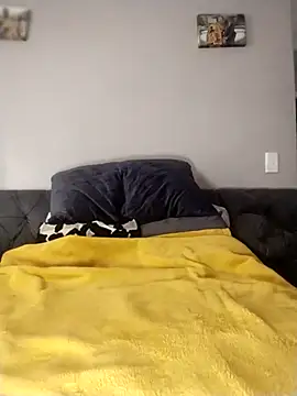 Snapshot of blackdicklusky101 chatting on November 10, 5:28 am blackdicklusky101 online show from November 10, 5:28 am