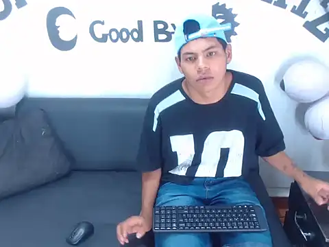 Yordi Alpha online show from October 28, 12:25 am