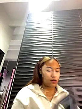 AnguelJones online show from December 5, 3:37 am