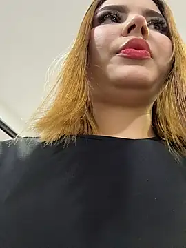 Snapshot of Beella1_ chatting on July 28, 2:13 pm Beella1 online show from July 28, 2:13 pm