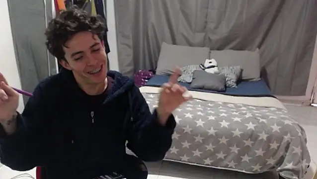 Snapshot of keta_tetaa chatting on October 20, 9:04 pm keta tetaa online show from October 20, 9:04 pm