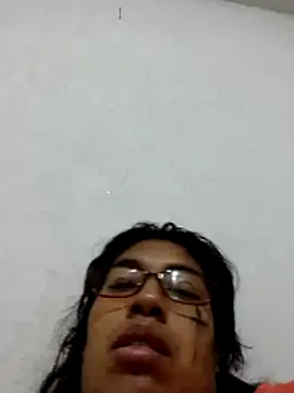 Snapshot of Chicattoo69 chatting on November 19, 4:07 pm Chicattoo69 online show from November 19, 4:07 pm
