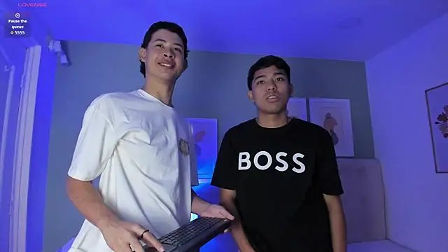 ApoloRicci online show from February 17, 8:15 pm