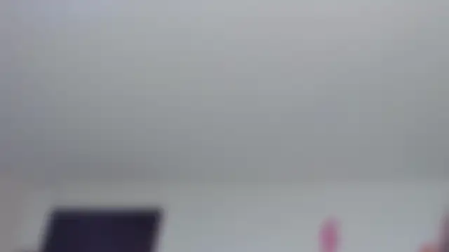 YariRose online show from May 8, 2:55 pm
