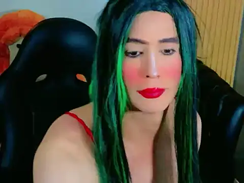 Snapshot of Jennfer_Winson chatting on January 13, 7:30 pm Jennfer Winson online show from January 13, 7:30 pm