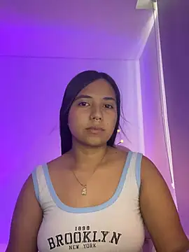 Snapshot of aly_nicols chatting on October 25, 8:47 pm aly nicols online show from October 25, 8:47 pm