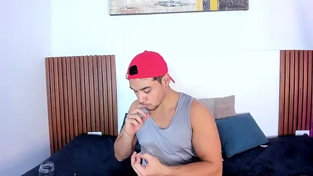 Jake muller1 online show from December 19, 8:16 pm