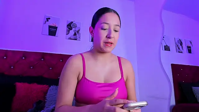 Snapshot of kittymonroe1 chatting on June 3, 5:51 pm kittymonroe1 online show from June 3, 5:51 pm