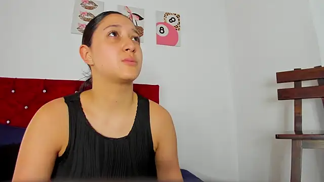 Snapshot of kittymonroe1 chatting on July 11, 5:26 pm kittymonroe1 online show from July 11, 5:26 pm