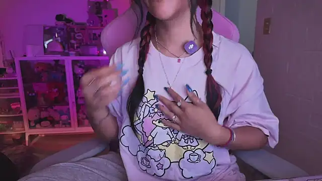 Snapshot of kaithra chatting on June 29, 11:49 pm kaithra online show from June 29, 11:49 pm