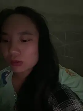 Snapshot of Irin_jo chatting on October 27, 1:37 pm Irin jo online show from October 27, 1:37 pm