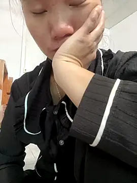 Snapshot of Irin_jo chatting on November 1, 2:24 am Irin jo online show from November 1, 2:24 am