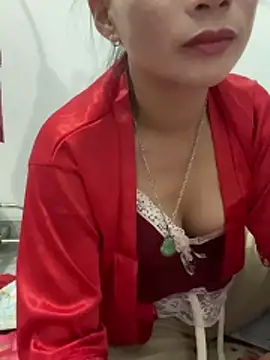 Snapshot of Irin_jo chatting on November 27, 12:07 pm Irin jo online show from November 27, 12:07 pm