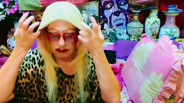 horni4luv online show from November 22, 11:26 pm