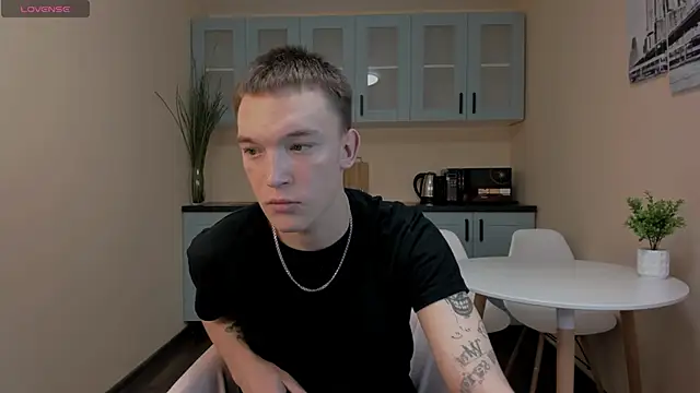 Derek Banville online show from November 13, 7:13 pm