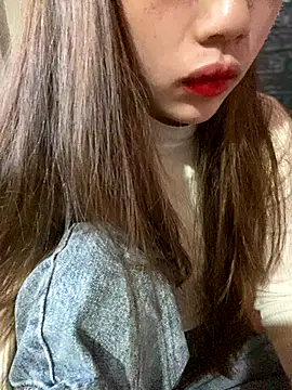 kitty-20x online show from December 17, 8:53 am