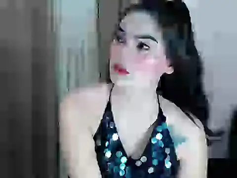 Snapshot of Felicity_lux chatting on July 6, 4:20 am Felicity lux online show from July 6, 4:20 am