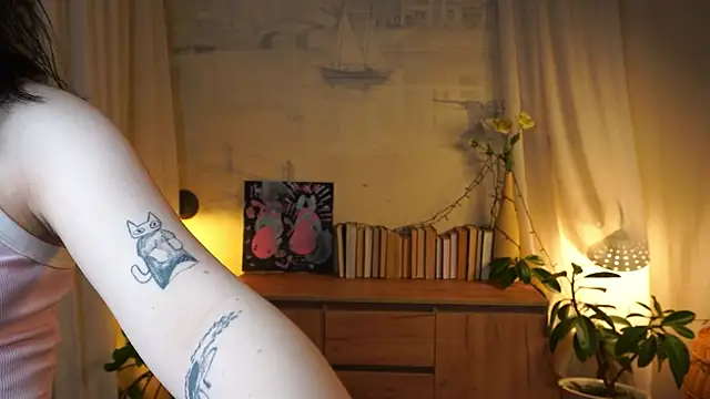 JanelAkerley online show from November 22, 3:38 am