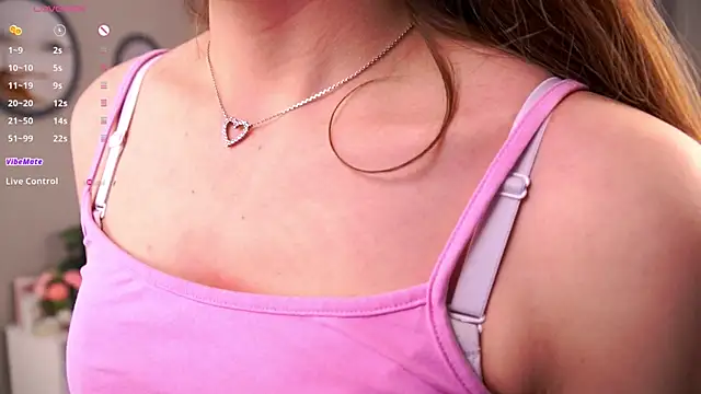 LeonoraWoods online show from November 7, 6:02 am