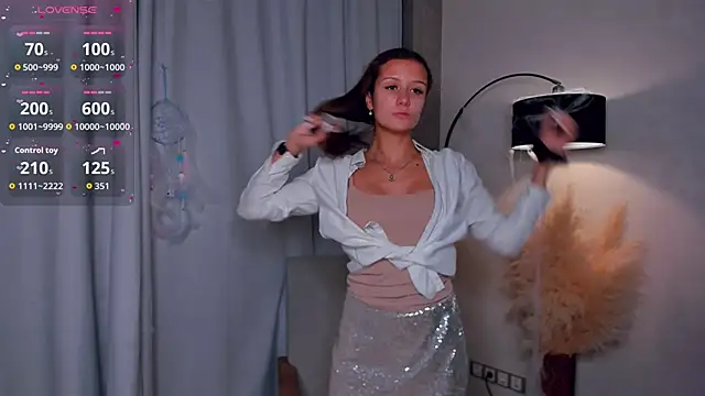 KeshaRachi online show from November 12, 1:06 am