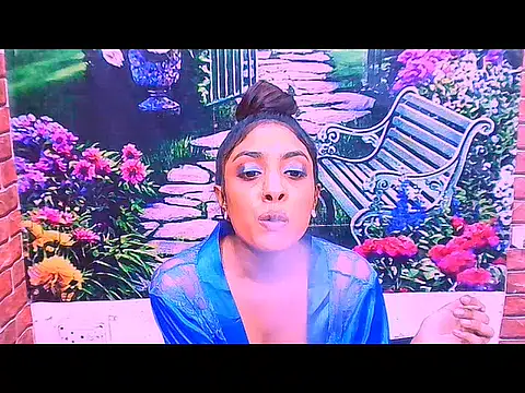 IndianPretty1 online show from November 26, 7:26 pm