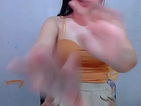 Skinny Jean18xxx online show from July 11, 12:35 am